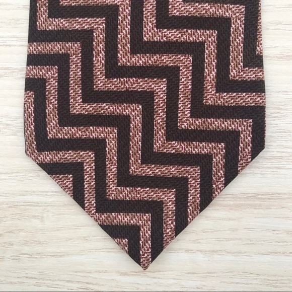 Burma Bibas Classic Geometric Silk Tie - Picture 4 of 8